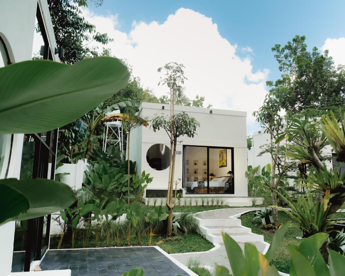 Villa The Volter Yogyakarta Ngingas Exterior foto