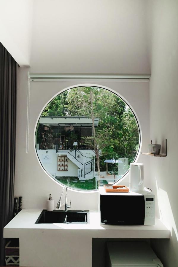 Villa The Volter Yogyakarta Ngingas Exterior foto